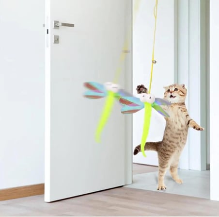 2 Metre Elastik Uzayabilir Yapışkanlı Kedi Oyun Oltası İpli Kelebek Peluş Olta Oyuncağı