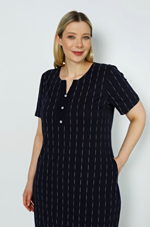 Kadın Kısa Kollu Çizgi Desenli Düğmeli Büyük Beden Pamuklu Elbise
