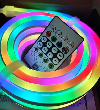 5 Metre USB Bağlantılı RGB Pixel Neon LED - Kumandalı, Bluetooth ile Kontrol, Zamanlayıcılı Esnek Şerit Işık - Cata - CT-4567