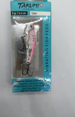 Takumi Beast 4.4 CM 8 GR Vibrasyon Yem-Renk:10(Glow)