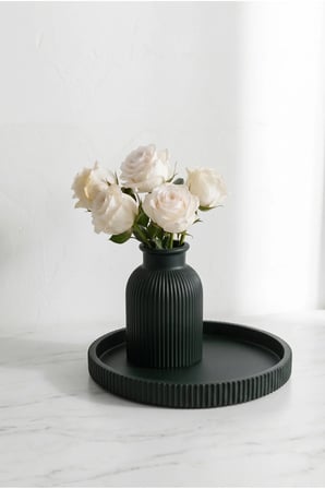 Senfoni Vazo Dekoratif Set - Modern Minimalist Estetik Tasarım Dekoratif Set - Pilli Mum, Mumluk Ve Tepsi Dahil Ev Ofis Salon Dekorasyonu İçin Şık Kompozisyon - Ahenk Tasarım