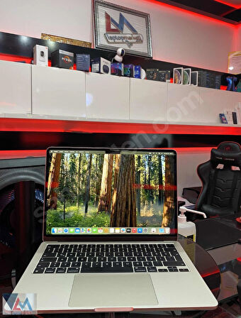 APPLE MACBOOK AİR M2 8GB RAM 256GB SSD GÜMÜŞ