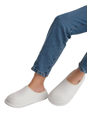 İçi Yünlü Su Geçirmez Kapalı Unisex Terlik KREM