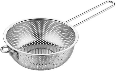 Uzun Saplı Paslanmaz Metal Süzgeç – Makarna, Sebze ve Meyve Yıkama Süzek, Derin Gövdeli, Dayanıklı Tel Süzgeç, Mutfak Süzgeci (19 Cm)