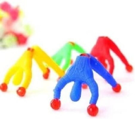 Cama Yapışan ve Duvara Yapışan 4'lü Ninja'lar 9cm.