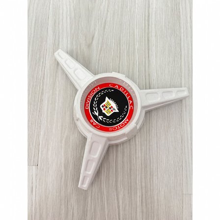UNİVERSAL  PLASTİK BEYAZ CADİLLAC FIRFIR 4 ADET