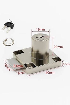 Profesyonel Kare Çekmece Kilidi, Nikel, Krom, 22 mm, 4x4 cm, 2 Anahtarlı, Yüksek Kaliteli, Güvenli Kilit, Dayanıklı, Ofis, Evrak Dolabı Uyumlu, Kolay Montaj, Mobilya Çekmece Kilidi