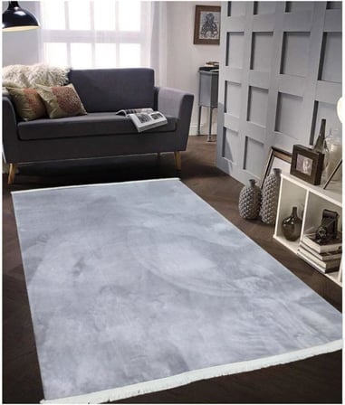Saçaklı Kalın Yumuşak Kaymaz Taban Açık Gri Peluş Halı, 150 x 230