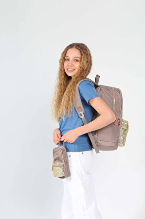 Kaukko Bright Kız Çocuk Taşlı Kahverengi Okul Çantası ve Çanta Şekilli Kalemlik Seti