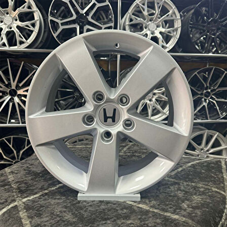 16 inç 5x114.3 CİVİC Gümüş Jant Modeli Honda