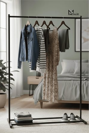 Siyah Metal Konfeksiyon Askısı - Minimalist Elbise Askılığı - Butik Tipi Askı