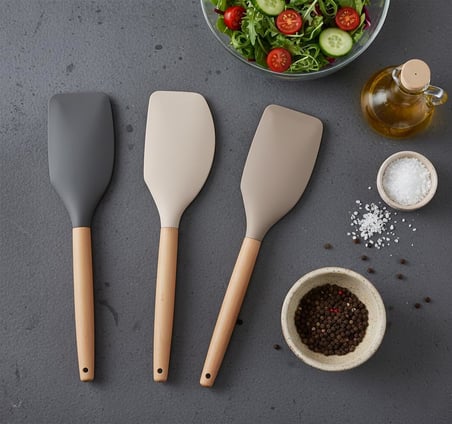 Bambu Saplı Silikon Dar Sıyırma Spatulası, Bambu Uzun Silikon Dar Spatula 27cm 3 Renk Seçenekli (TABA)