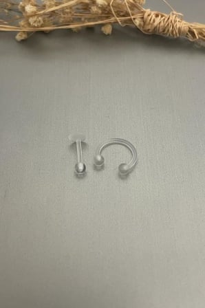 2 Adet Şeffaf Bioplast Tragus Helix Kıkırdak Piercing, BEYAZ