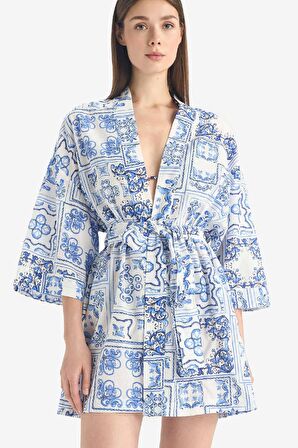 DeFacto Regular Fit Desenli Kuşaklı Pamuklu Kimono-Fall in Love D0453AX25SPBE758