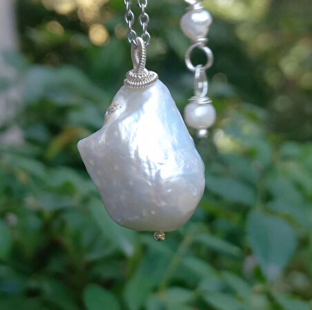 2460 Doğal Barok İnci çelik zincirli el yapımı kolye