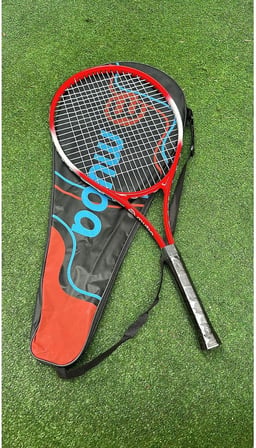 Muba Yetişkin Kort Tenis Raketi Seti Başlangıç Seviye Taşıma Çantası Dahil Kırmızı Grip L1, MB688-8