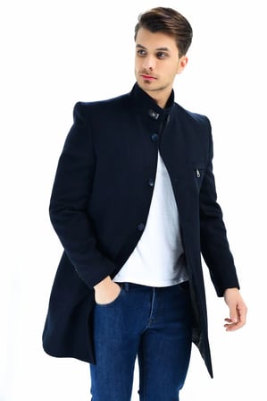 Dewberry Erkek Palto Lacivert PLT8367 | Günlük Dış Giyim ve Şehir Stili, Kazak ve Gömlek Üzerine Katmanlı Kullanım, Jean ve Kumaş Pantolon Kombinleri, Ofis, Hafta Sonu ve Akşam Buluşmaları, Seyahat ve Mevsim Geçişi Gardırobu, Günlük Stil