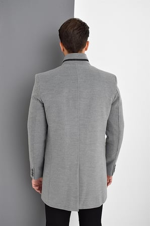 Dewberry Erkek Palto Gri PLT8386 | Günlük Dış Giyim ve Şehir Stili, Kazak ve Gömlek Üzerine Katmanlı Kullanım, Jean ve Kumaş Pantolon Kombinleri, Ofis, Hafta Sonu ve Akşam Buluşmaları, Seyahat ve Mevsim Geçişi Gardırobu, Günlük Stil, Şehir Giyimi