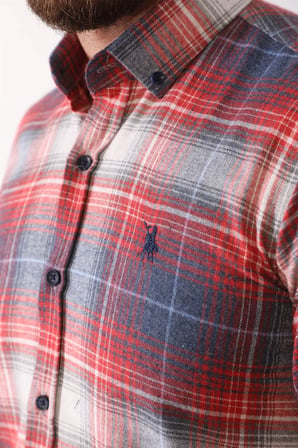 Dewberry Erkek Gömlek Bordo G702 | Günlük ve Ofis Giyimi, Jean, Chino ve Kumaş Pantolon Kombinleri, Ceket ve Blazer Altına Smart Casual Stil, İşten Hafta Sonuna Şehir Gardırobu, Arkadaş Buluşmaları ve Akşam Yemeği, Loafer veya Sneaker ile Kombinleme