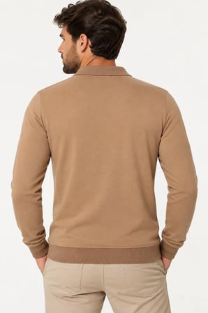 Dewberry Erkek Sweatshirt Düz Camel V9007 | Günlük Üst Giyim ve Casual Stil, Jean ve Chino Pantolon Kombinleri, Mont veya Ceket Altına Katmanlı Kullanım, Şehir Hayatı ve Hafta Sonu Gardırobu, Seyahat ve Arkadaş Buluşmaları, Günlük Stil, Şehir Giyimi