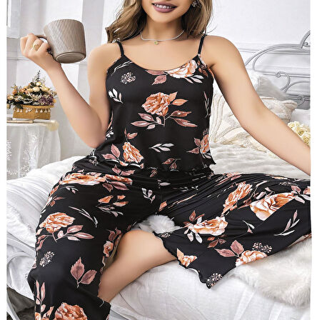 Büyük Beden Siyah Üstüne Çiçek Desenli İnce Askılı 2'li Pijama Takımı