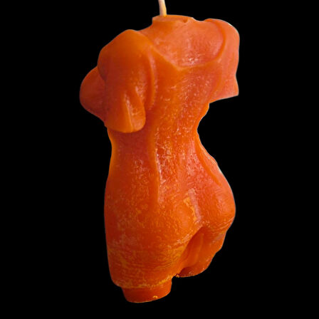 dekoratif aşkkraliçesi figürü mum