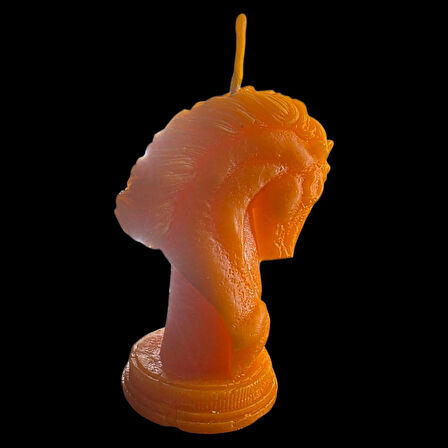 dekoratif at figürü kokulu mum