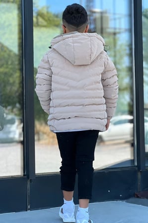 Erkek Çocuk Çıkarılabilir Kapüşonlu Sık Dikişli Nova Kumaş Kışlık Şişme Mont KM4016