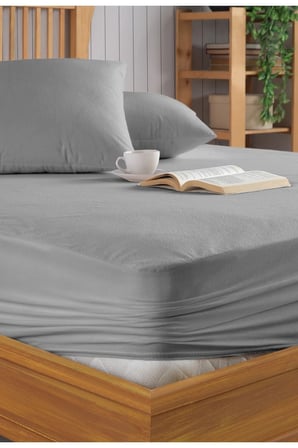 Set Gri Mikro Fitted Sıvı Geçirmez Alez ve 2 Adet Yastık Alezi
