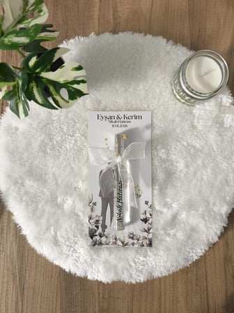 Pamuğum Atelier Gelin Damat Figürlü İnci Tozu Karışımlı 10 ml Kolonyalı Düğün, Nişan, Nikah Hediyeliği (15 Adet)