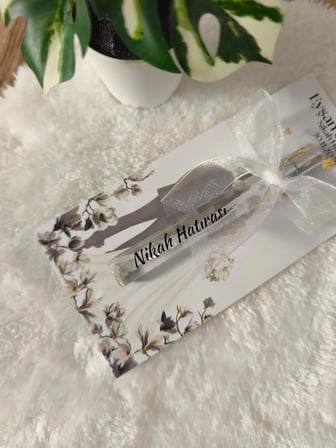 Pamuğum Atelier Gelin Damat Figürlü İnci Tozu Karışımlı 10 ml Kolonyalı Düğün, Nişan, Nikah Hediyeliği (15 Adet)