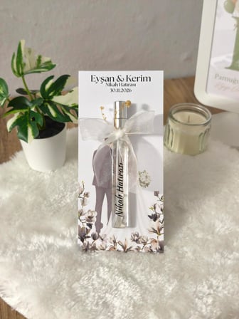 Pamuğum Atelier Gelin Damat Figürlü İnci Tozu Karışımlı 10 ml Kolonyalı Düğün, Nişan, Nikah Hediyeliği (15 Adet)