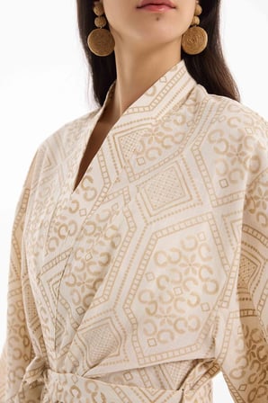 Etnik Desenli Bağlamalı Kısa Kimono Naturel