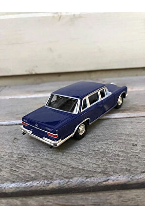 Welly 1963 Mercedes-Benz 600 Diecast Metal Araba Model Araba Oyuncak Araba Çek Bırak Araba 12 Cm