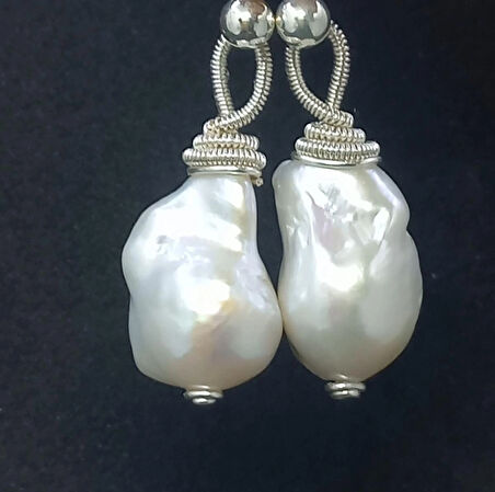 2490 Doğal İnci gümüş el yapımı küpe