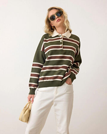 Haki - Retro Kalın Çizgili Düğmeli Polo Yaka Triko Kazak