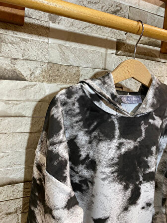 AYSBEBE BATİK DESENLİ KAPŞONLU SWEAT UNISEX