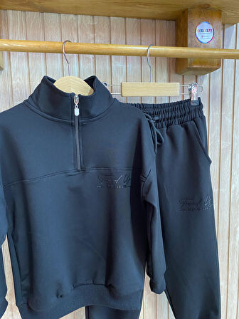 DİK YAKA EŞOFMAN ÇOCUK TAKIM UNISEX