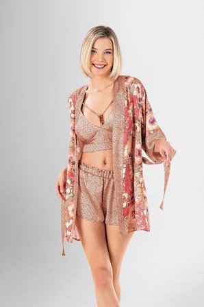 Saten Desenli Sabahlıklı 3'lü Şortlu Pijama Takımı