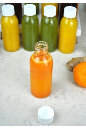 12 Adet Beyaz Sızdırmaz Kapaklı Plastik Şişe Ginger Shot 100 Ml Detoks Meyve Suyu Şat Şişesi