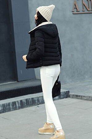 Kışlık Kapüşonlu Kısa Kadın Şişme Mont