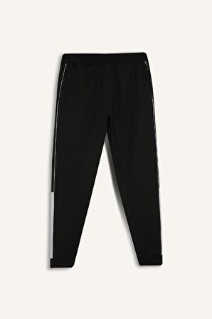 DeFactoFit Standart Fit Jogger Eşofman Altı Skuba Dalgıç Kumaş Sporcu Beli Lastikli B4537AX25SPBK81