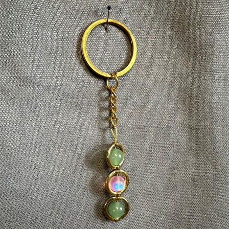 Uretti - Tuğba 6667 9893 Renkli Boncuk Süslemeli Anahtarlık