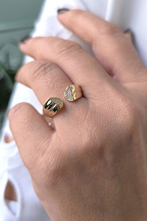 Altın Bombeli Kelebek Yüzük