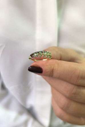 Yeşil Taşlı Altın Yaprak Yüzük