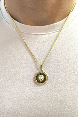 Siyah Taşlı Altın Aslan Başı Kolye