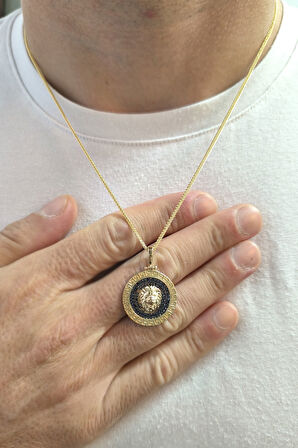 Siyah Taşlı Altın Aslan Başı Kolye