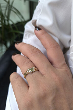 Altın Kelebek Yüzük