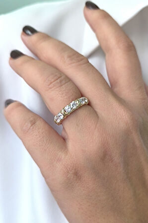 Altın Taşlı Çapraz Yüzük