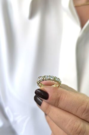 Altın Taşlı Çapraz Yüzük